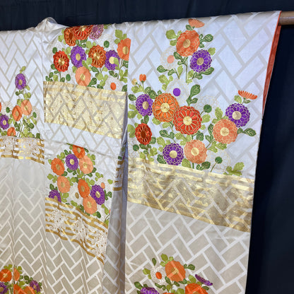 "Higaki Mums" Vintage Furisode Kimono