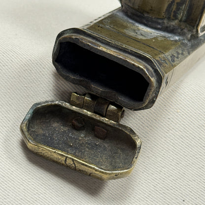 "Meiji Shell" Antique Yatate Inkwell
