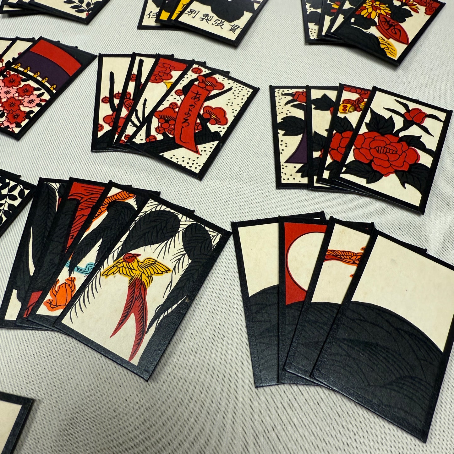 "Made by Haritsunagi" Vintage Hanafuda Card Game