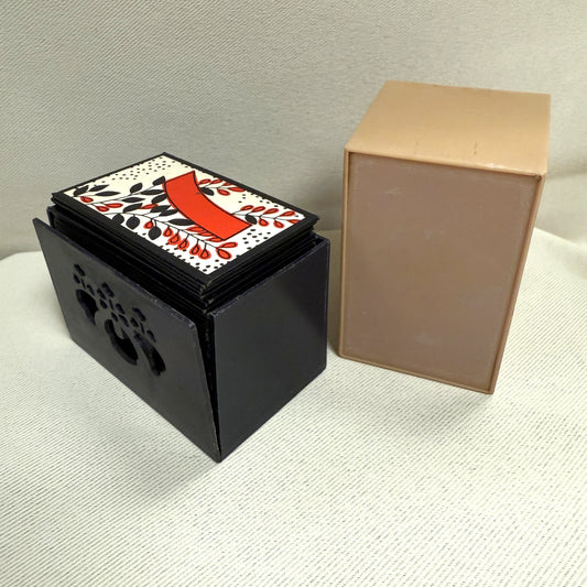 "Paulownia Haritsunagi" Vintage Hanafuda Card Game