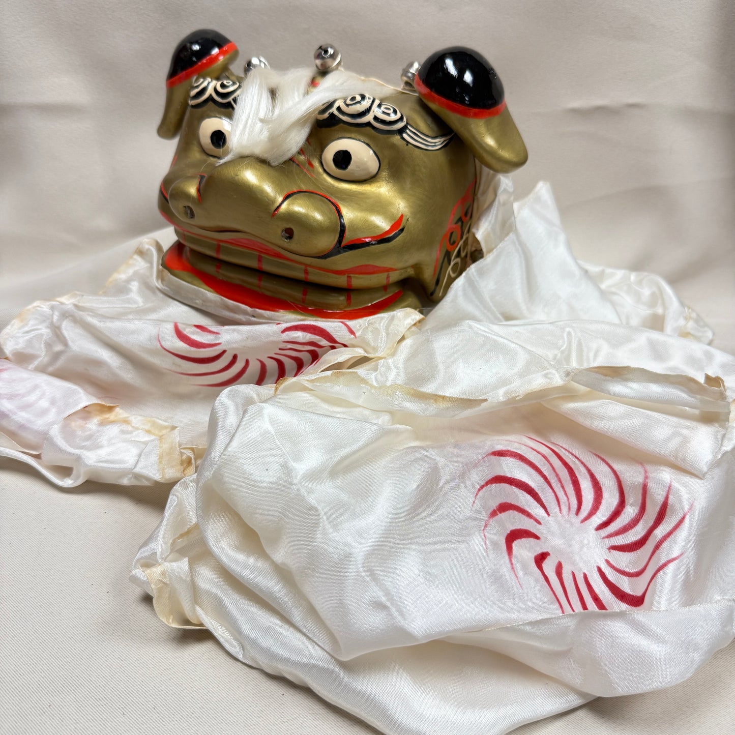 "Mountain Spirit" Shishi Dance Puppet