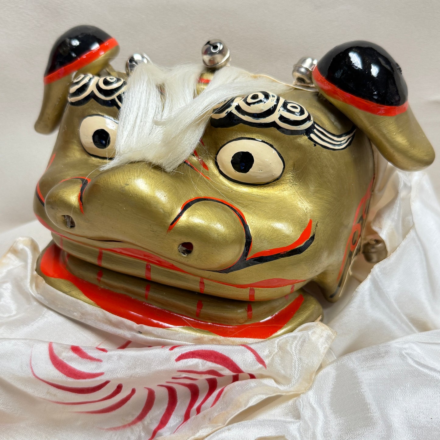 "Mountain Spirit" Shishi Dance Puppet