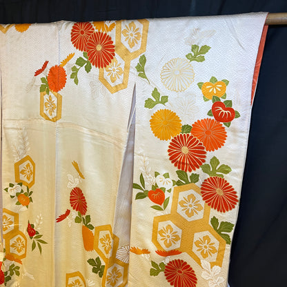 "Tachibana and Mums" Vintage Furisode Kimono