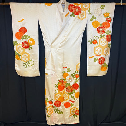 "Tachibana and Mums" Vintage Furisode Kimono