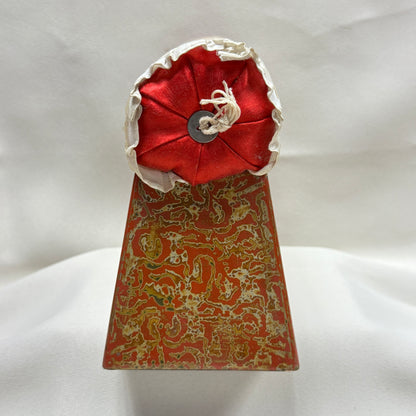 "Beauty Sleep" Takamakura Geisha Pillow