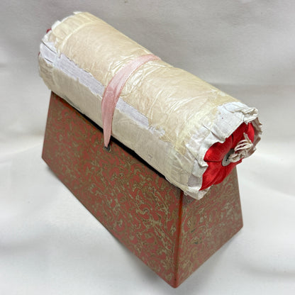 "Beauty Sleep" Takamakura Geisha Pillow