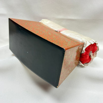 "Beauty Sleep" Takamakura Geisha Pillow