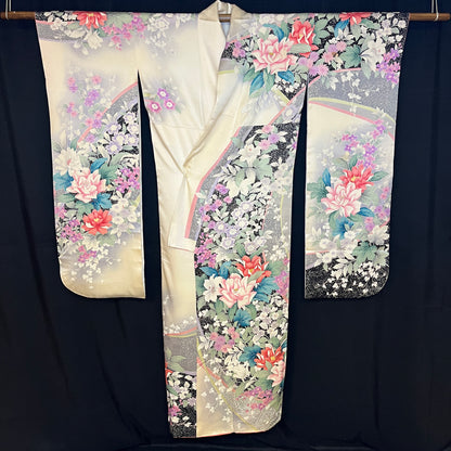 "Floral Embrace" Vintage Furisode Kimono