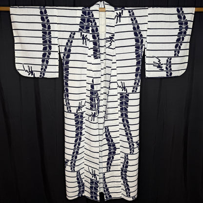 "Kotobuki" Vintage Japanese Yukata