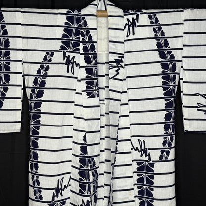 "Kotobuki" Vintage Japanese Yukata