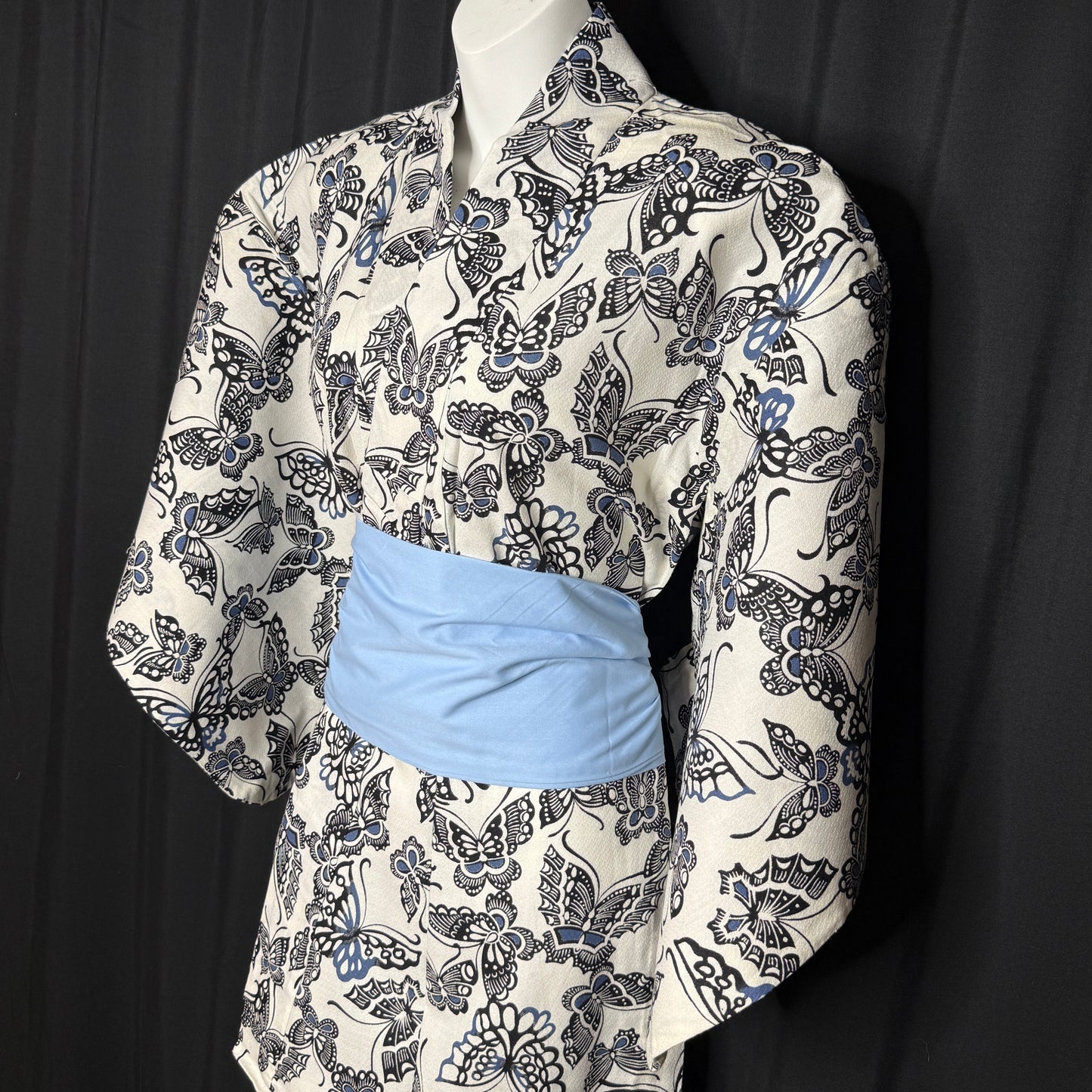 "Butterfly Field" Vintage Casual Kimono