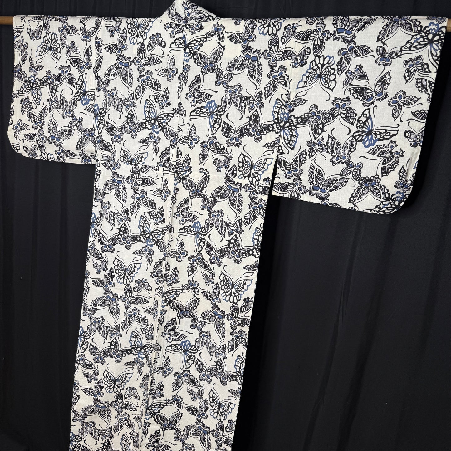 "Butterfly Field" Vintage Casual Kimono