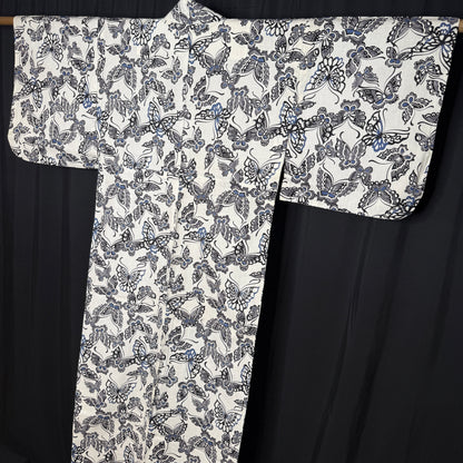 "Butterfly Field" Vintage Casual Kimono