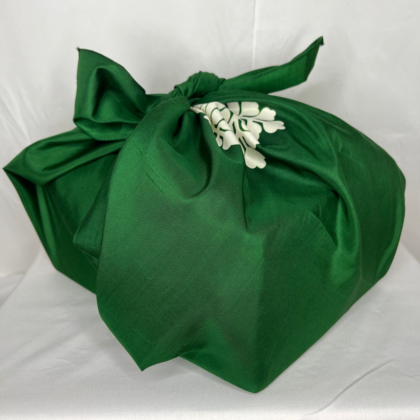 "Paulownia Green" Furoshiki Wrapping Cloth