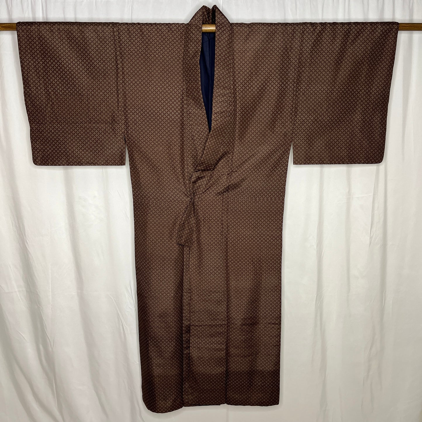 "Criss Cross Grid" Man's Casual Kimono