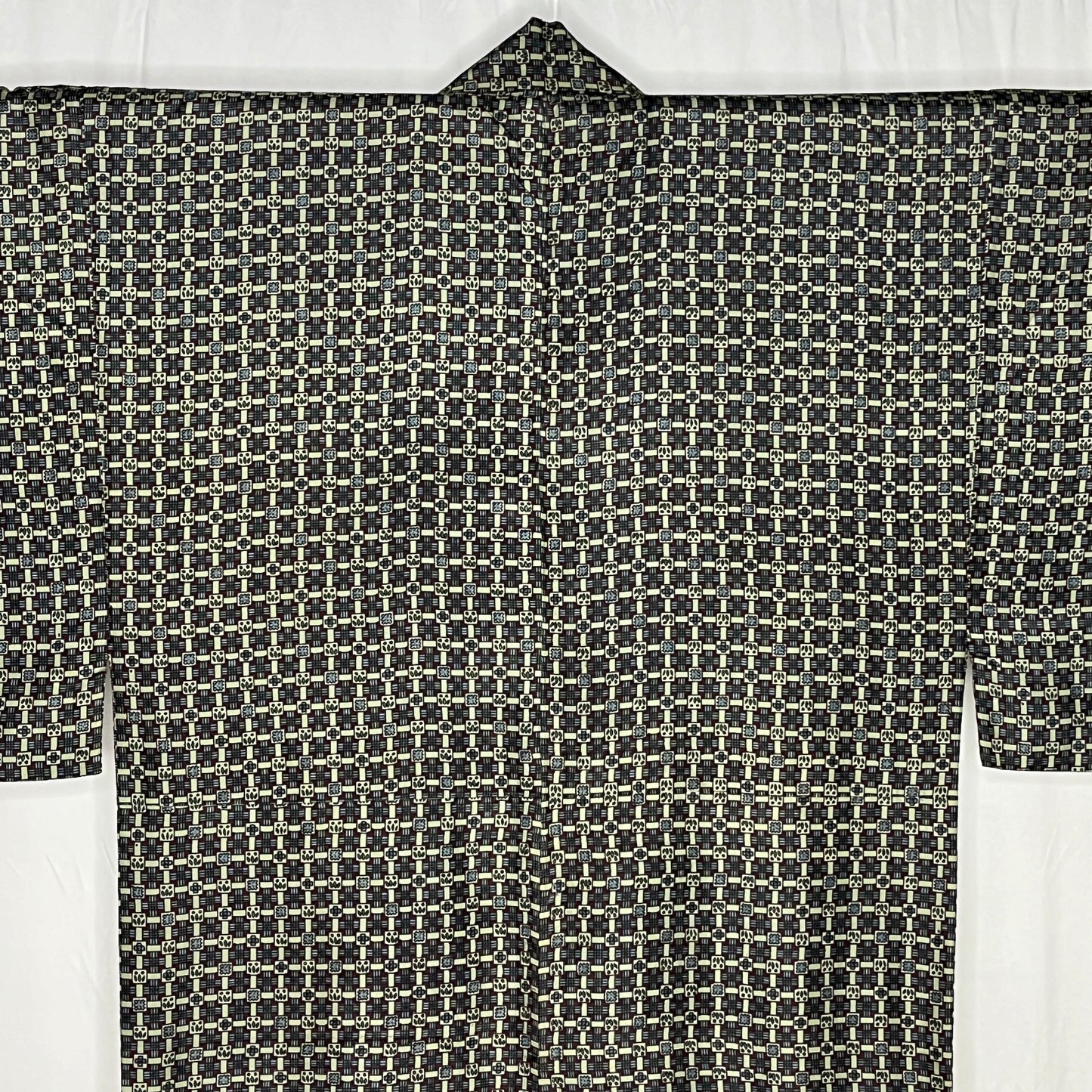 "Geometric Grid" Man's Casual Kimono