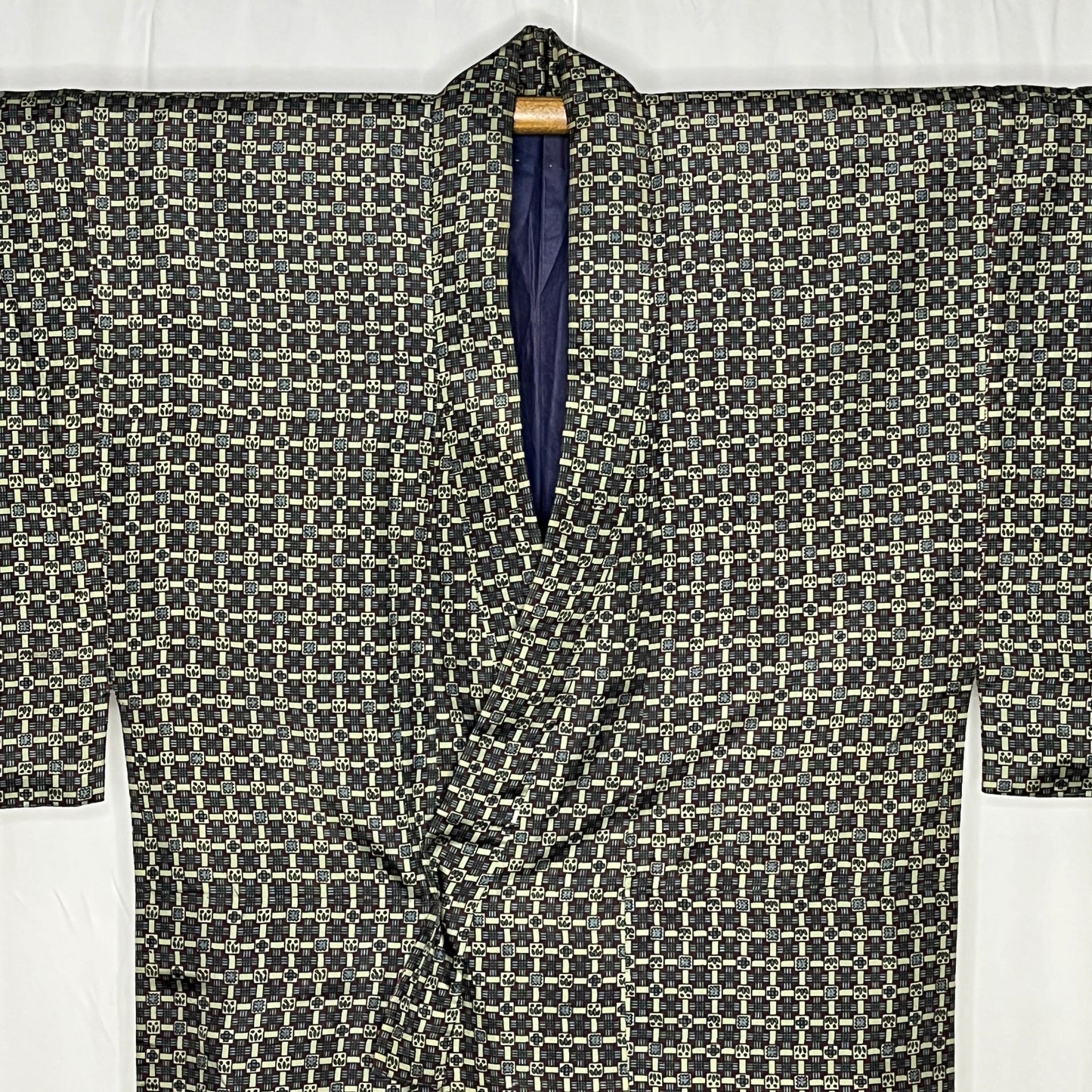 "Geometric Grid" Man's Casual Kimono