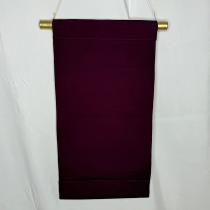 "Quiet Performer" Japanique Tapestry