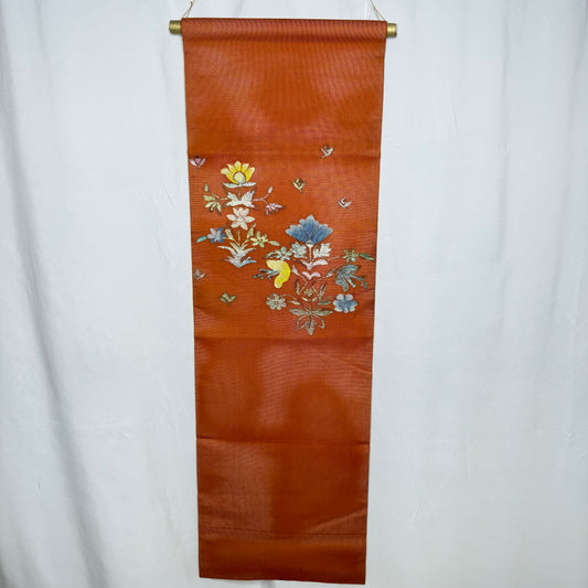 "Birdsong Floral" Japanique Tapestry
