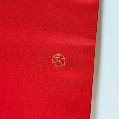 "Peony in Motion" Japanique Tapestry