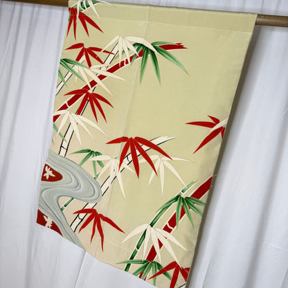 "Lucky Grove" Japanique Tapestry