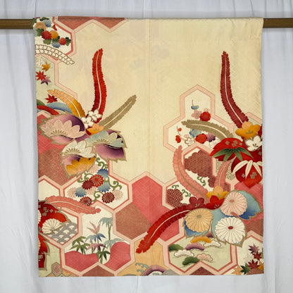 "Kikko Garden" Japanique Tapestry