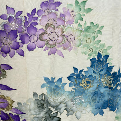 "Flowing Florals" Japanique Tapestry