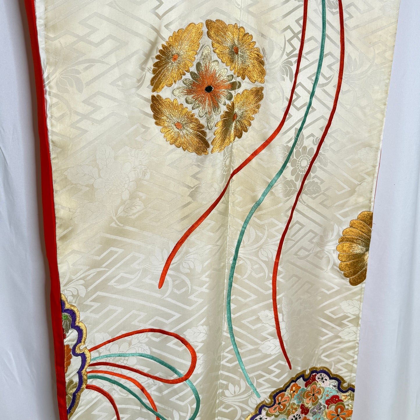 "Snowflake Garden" Japanique Tapestry