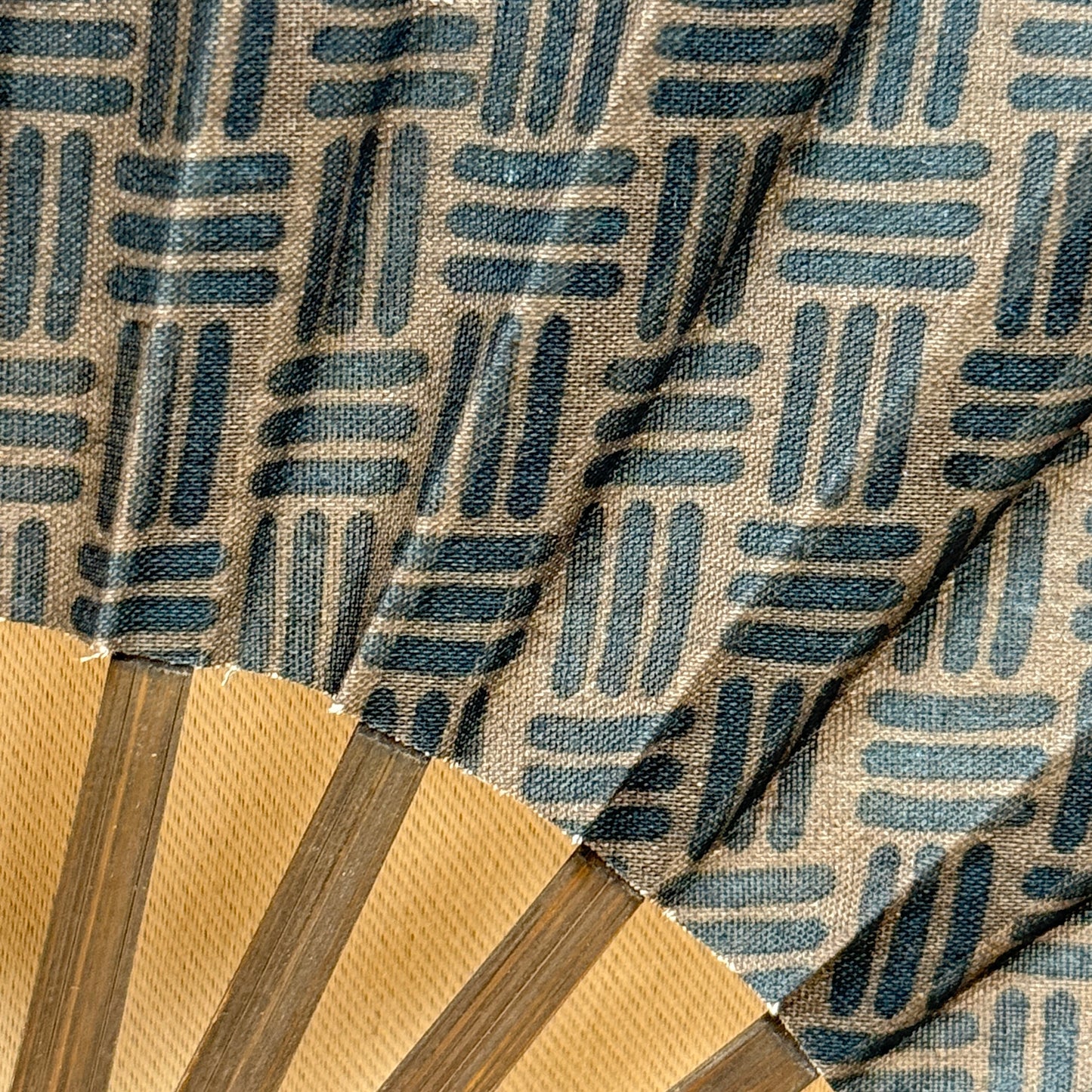 "Indigo Vintage" Vintage Folding Fan
