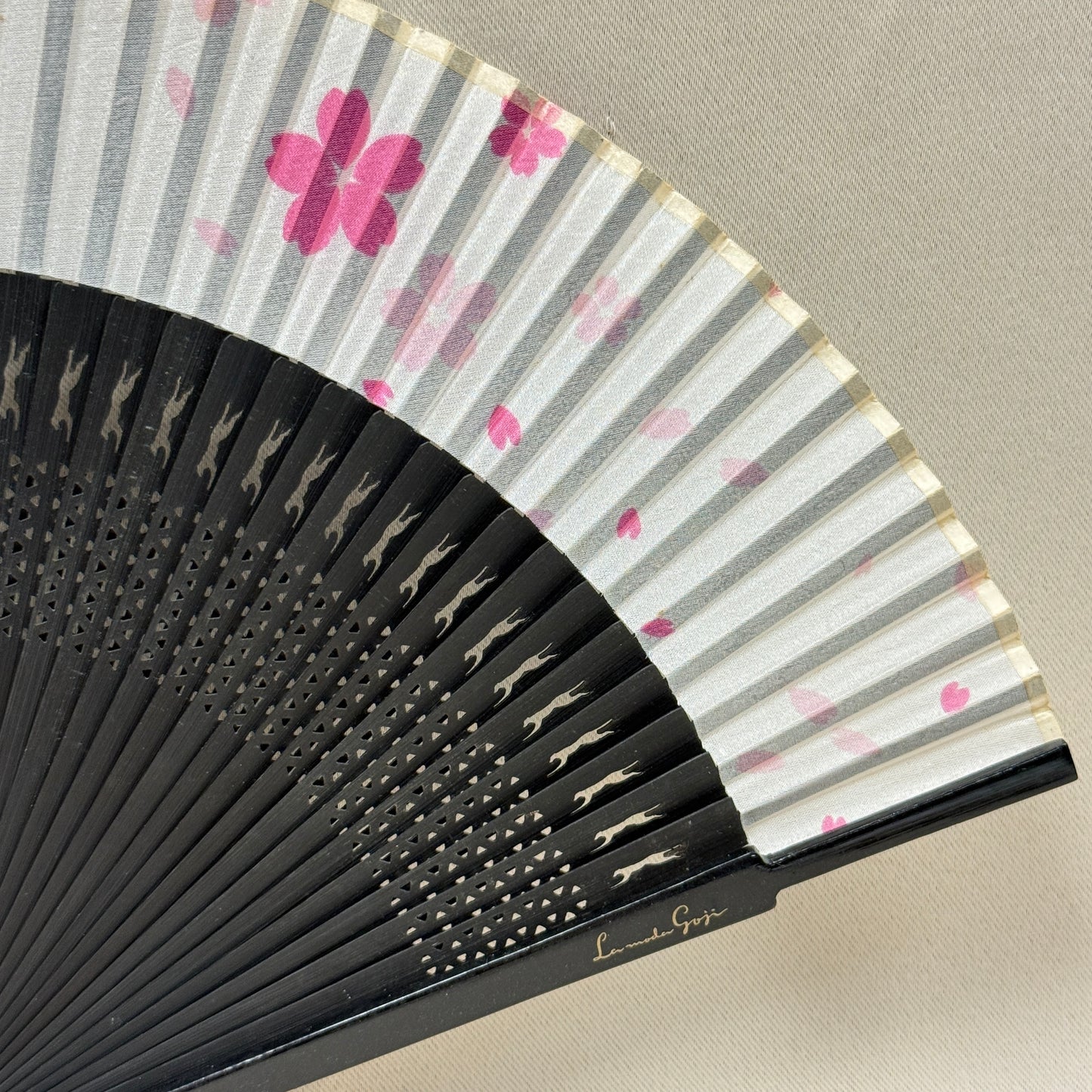 "Tokyo Chic" Vintage Folding Fan