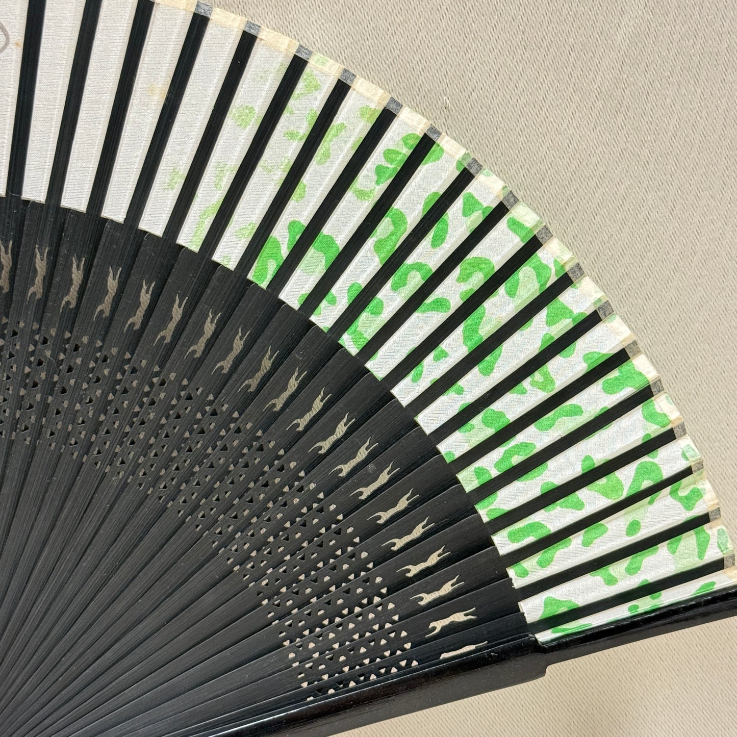 "Tokyo Chic" Vintage Folding Fan