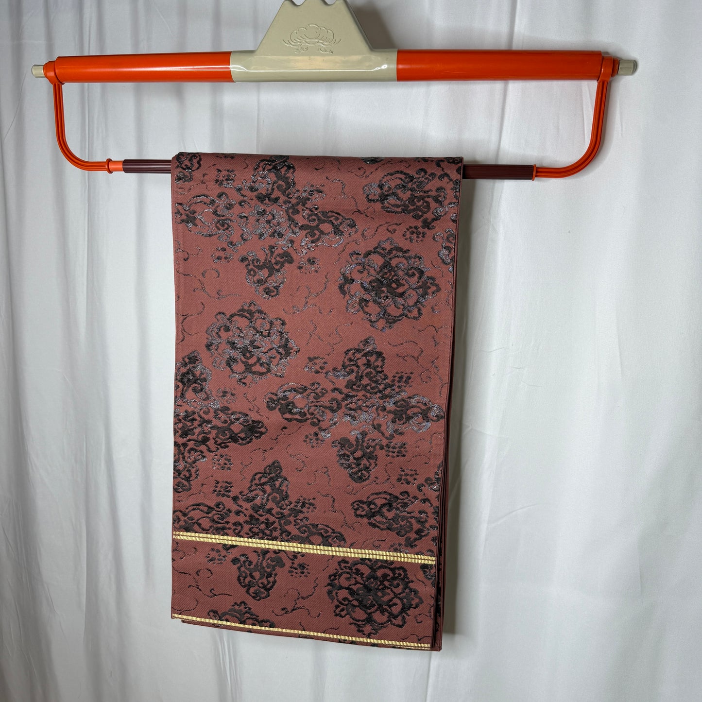 Kimono and Obi Hanger - Telescoping Pine Bough