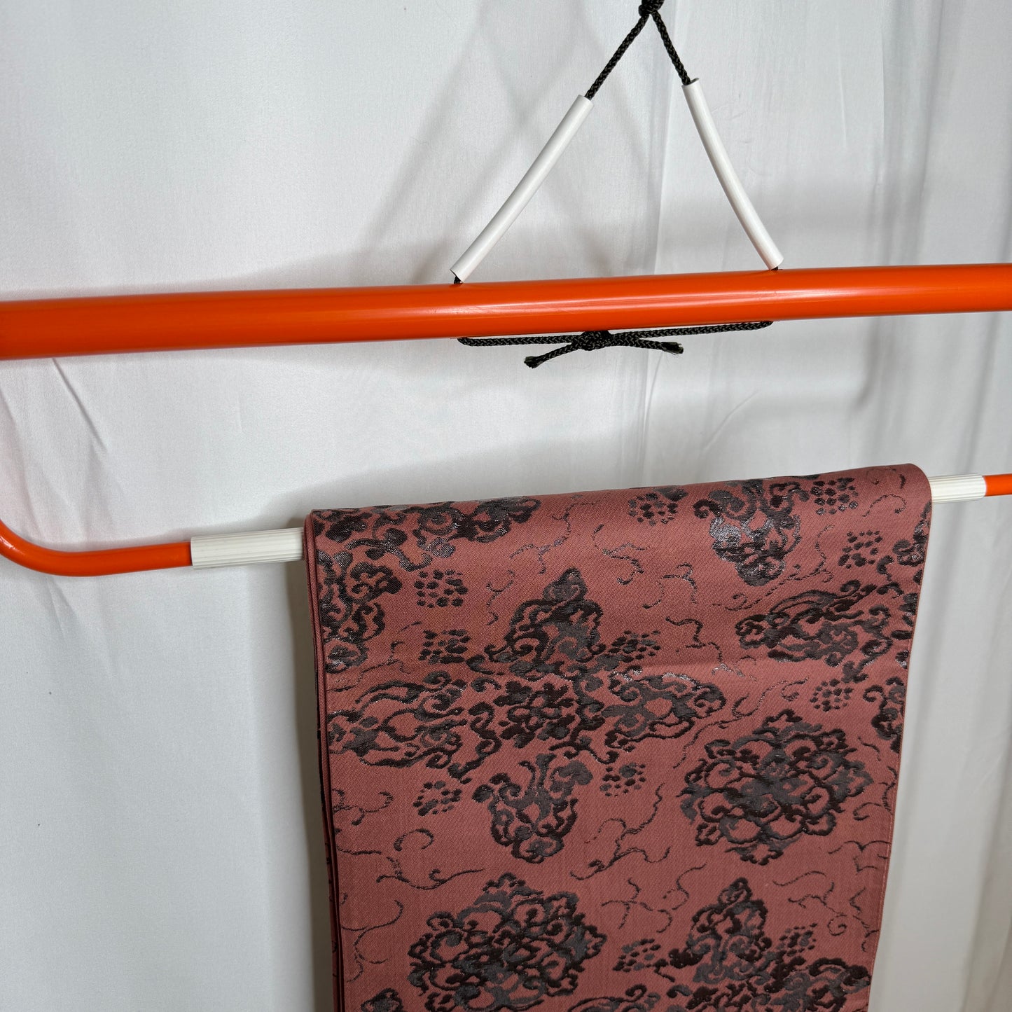 Kimono and Obi Hanger - Telescoping Orange and White
