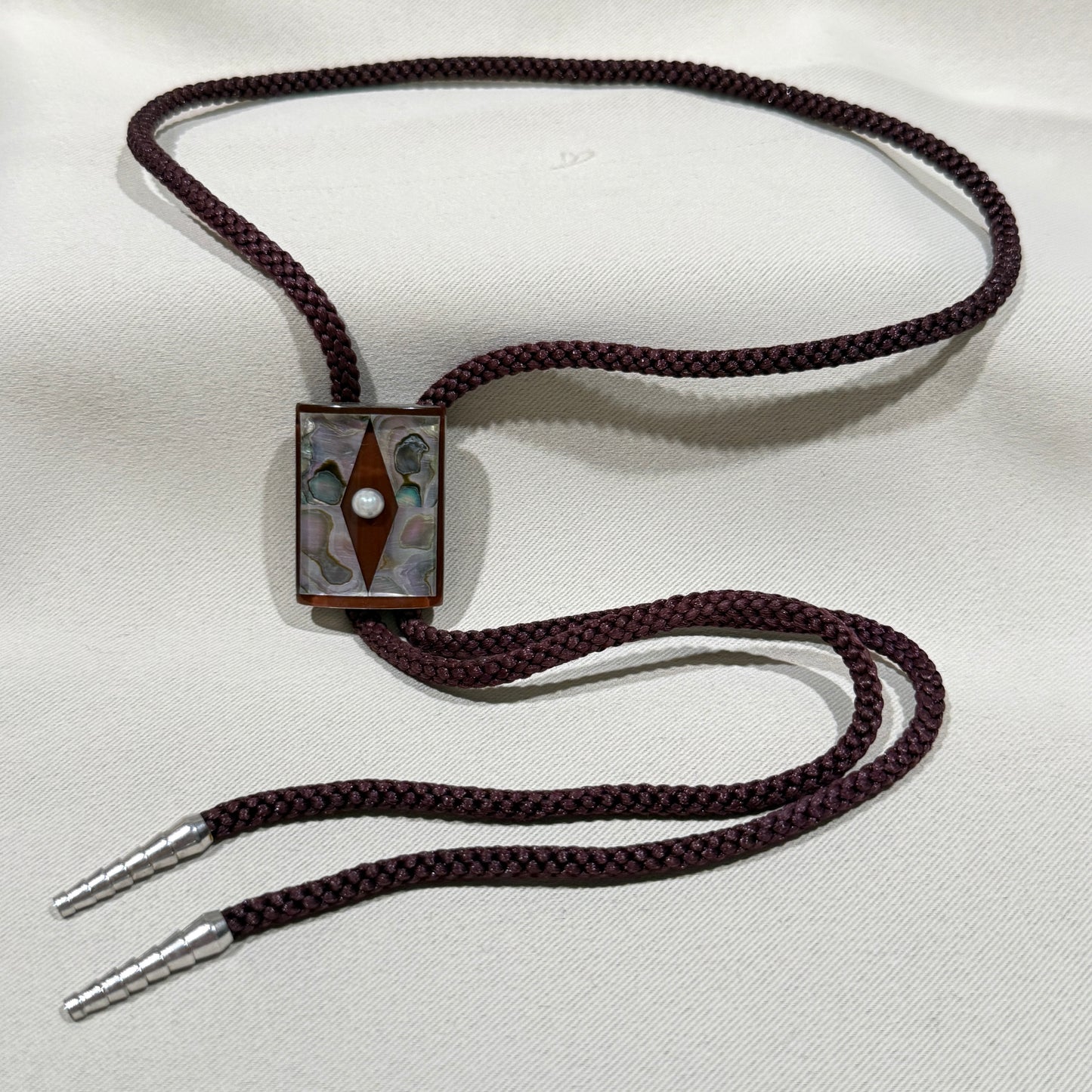 "Abalone Pearl" Vintage Bolo Tie