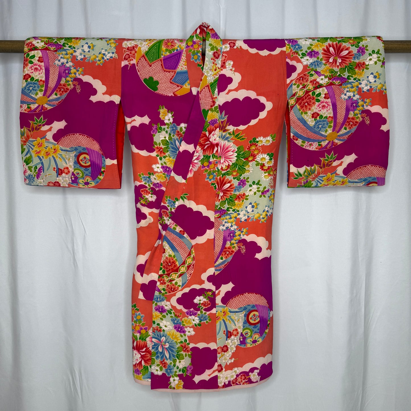 "Temari Charm" Antique Girl's Kimono