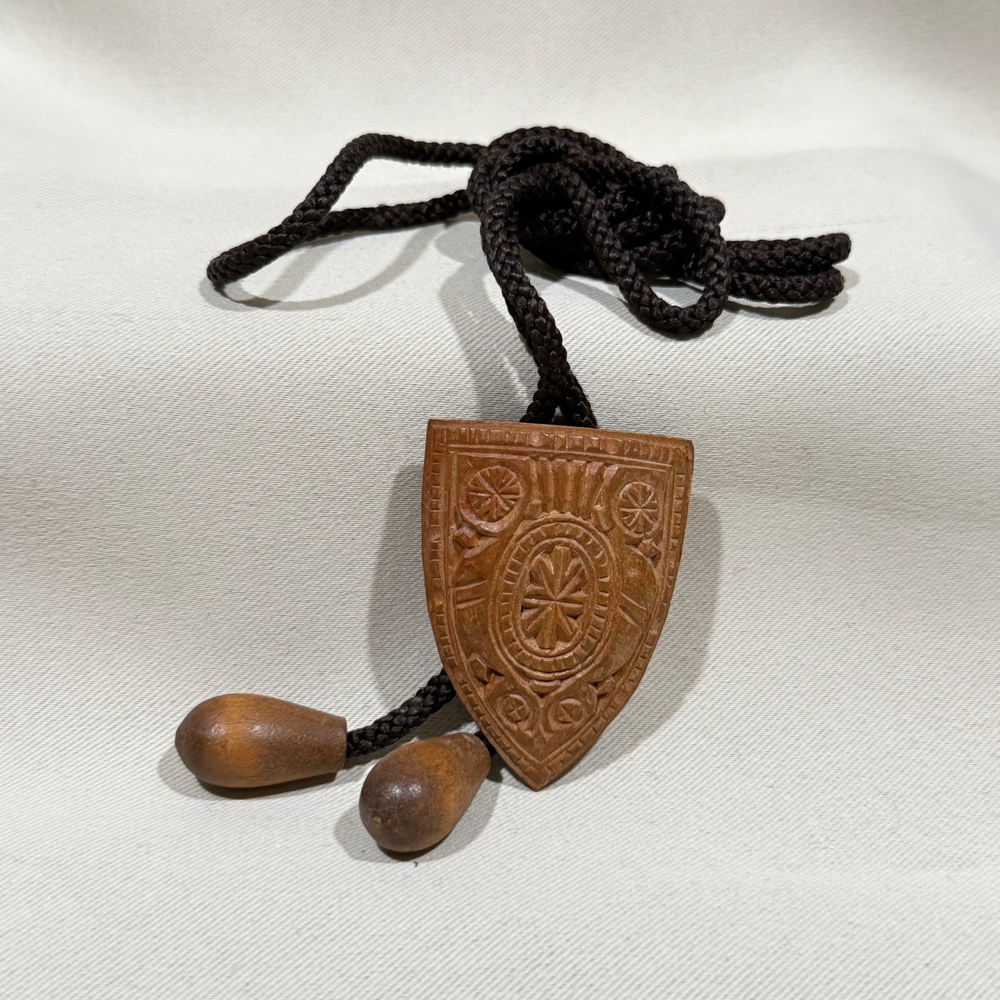 "Carved Shield" Vintage Bolo Tie