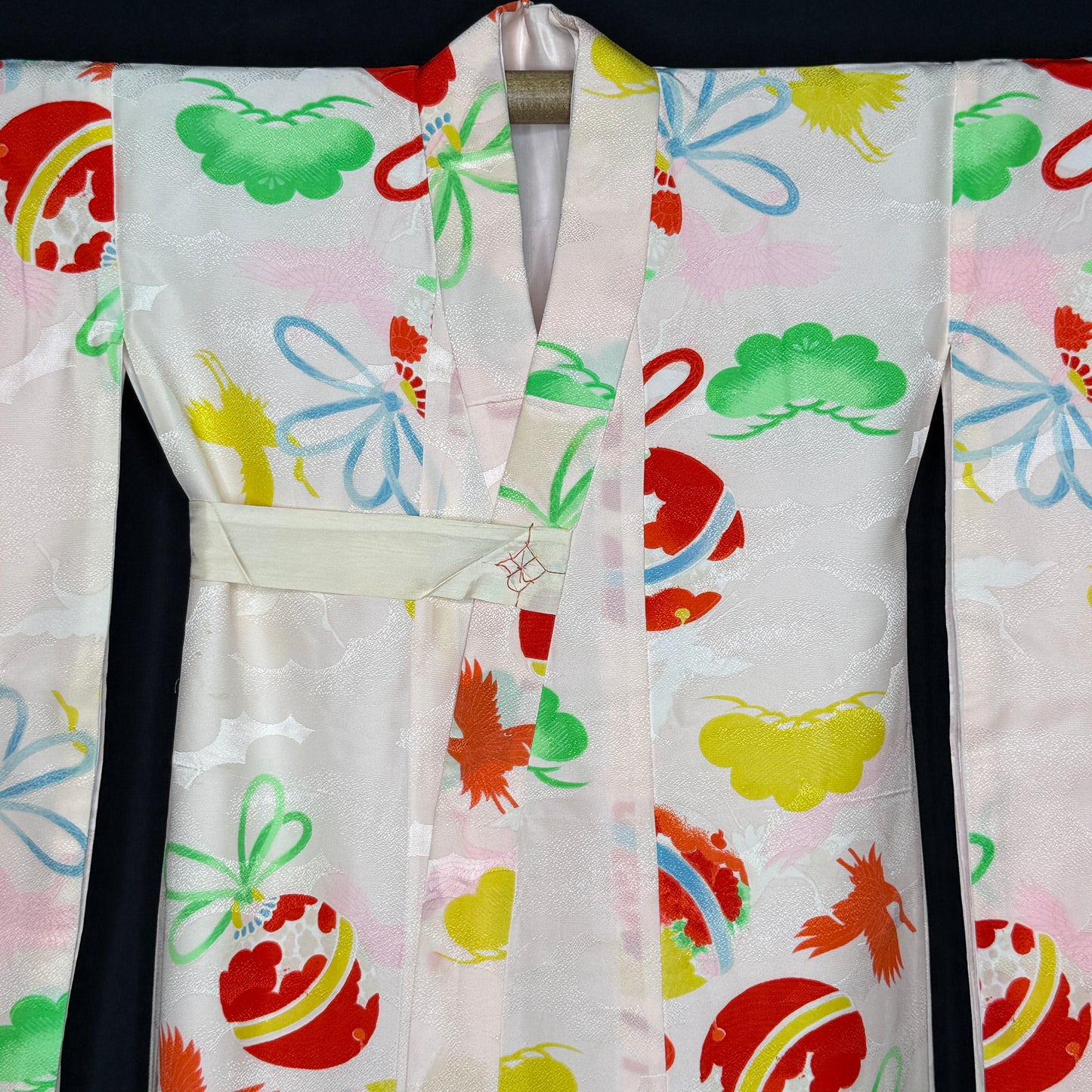 "Temari & Cranes" Vintage Girl's Kimono