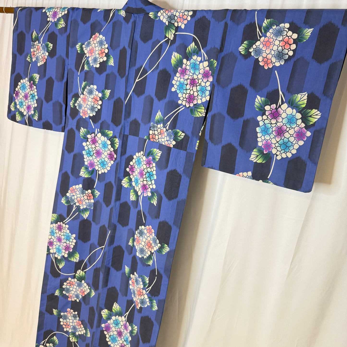 "Summer Hydrangea" Vintage Japanese Yukata