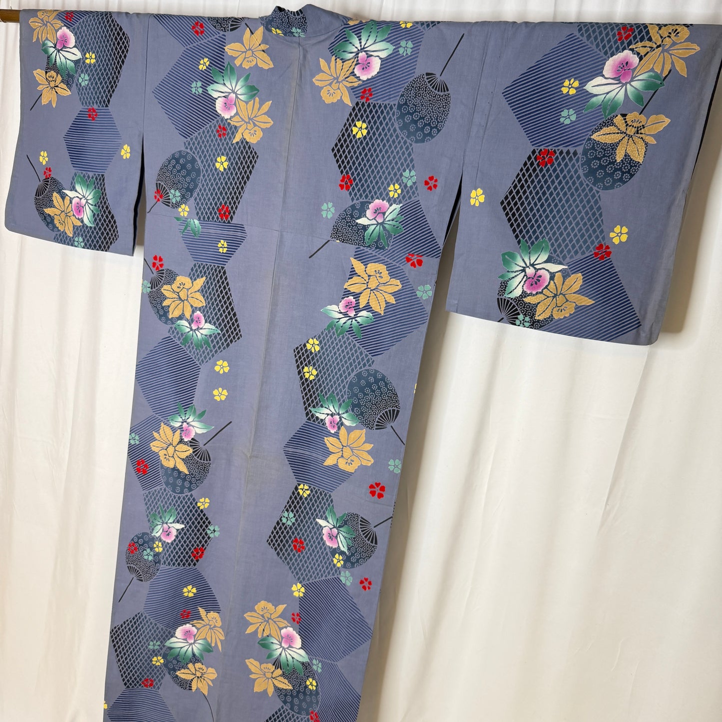 "Iris Breeze" Vintage Japanese Yukata