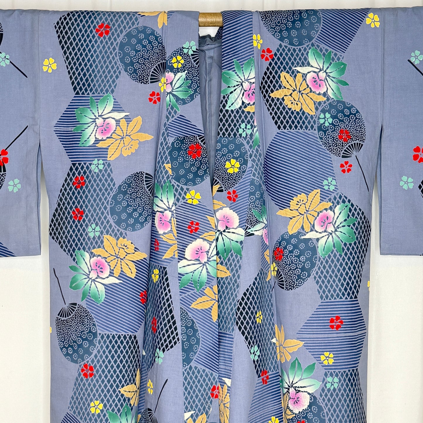 "Iris Breeze" Vintage Japanese Yukata