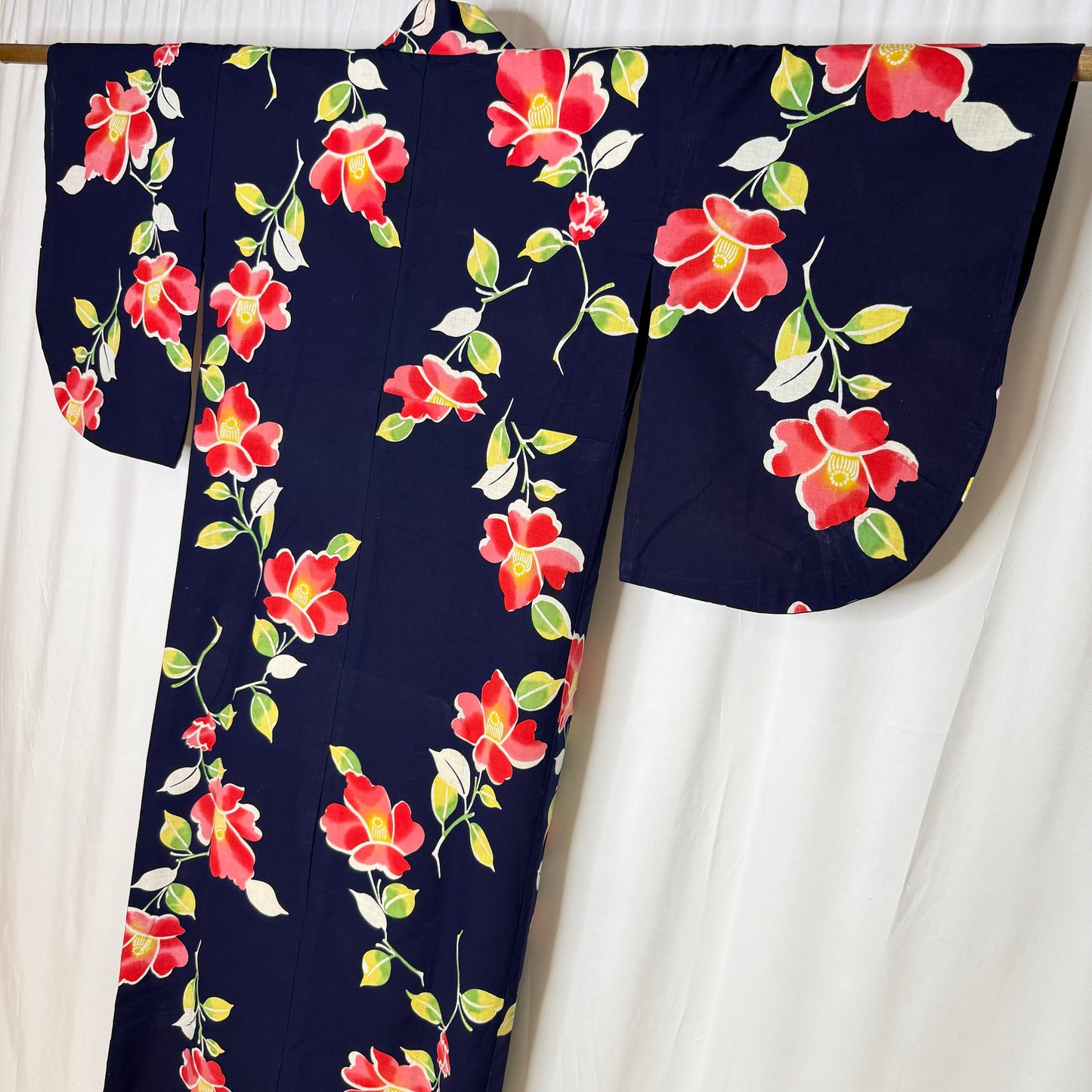 "Midnight Tsubaki" Vintage Japanese Yukata