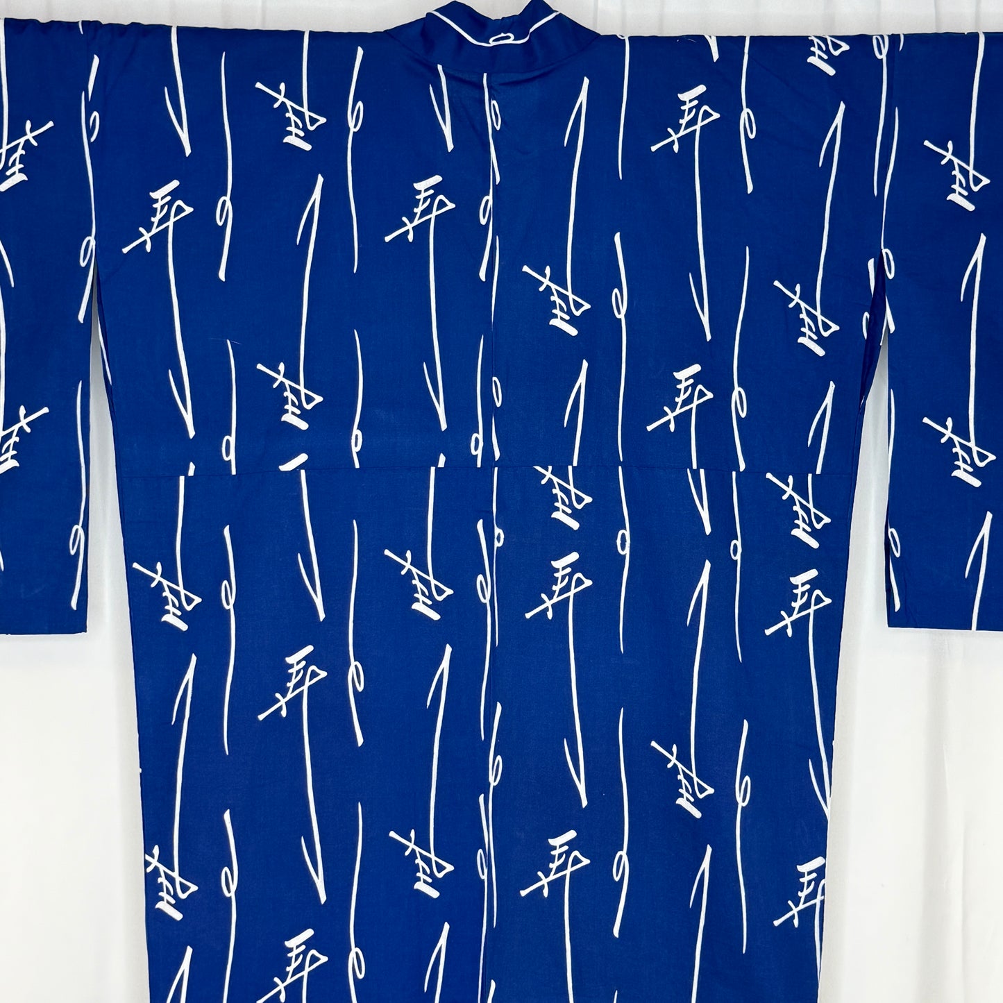 "Auspicious Kotobuki" Vintage Japanese Yukata