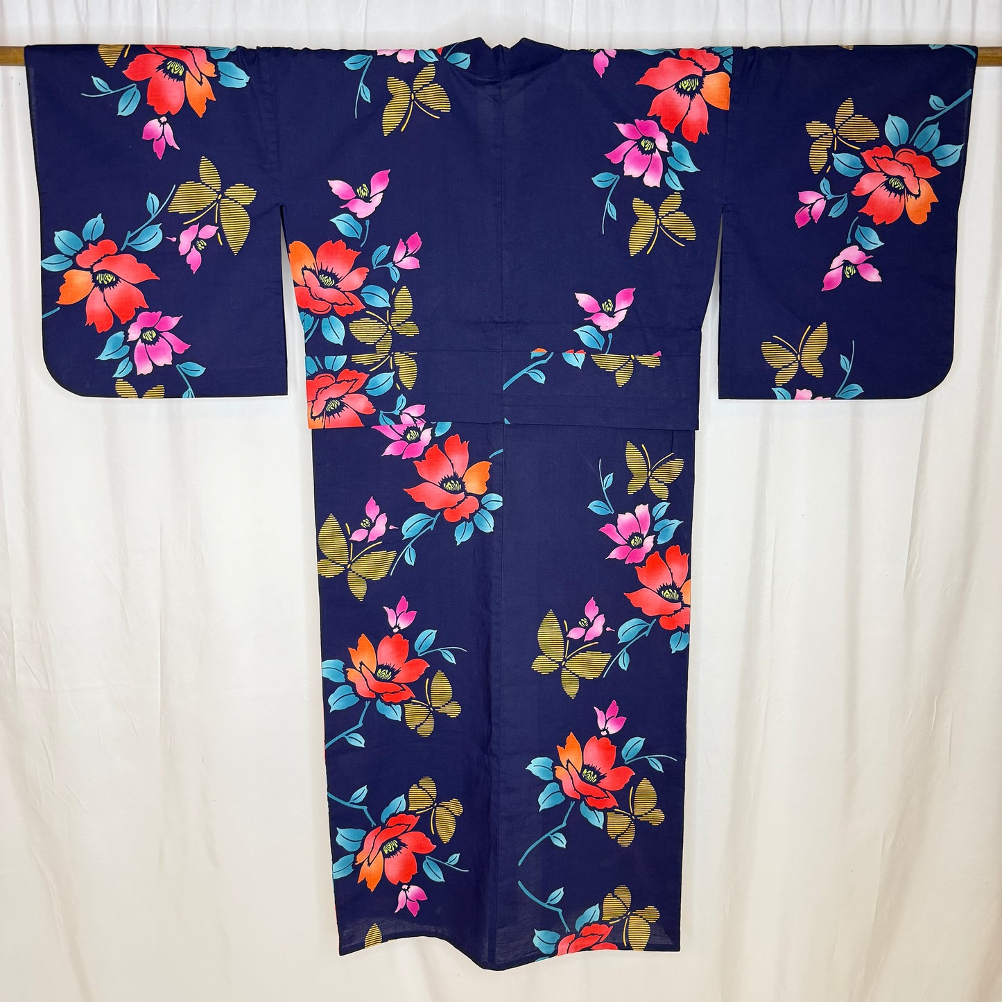 "Summer Flutter" Vintage Japanese Yukata