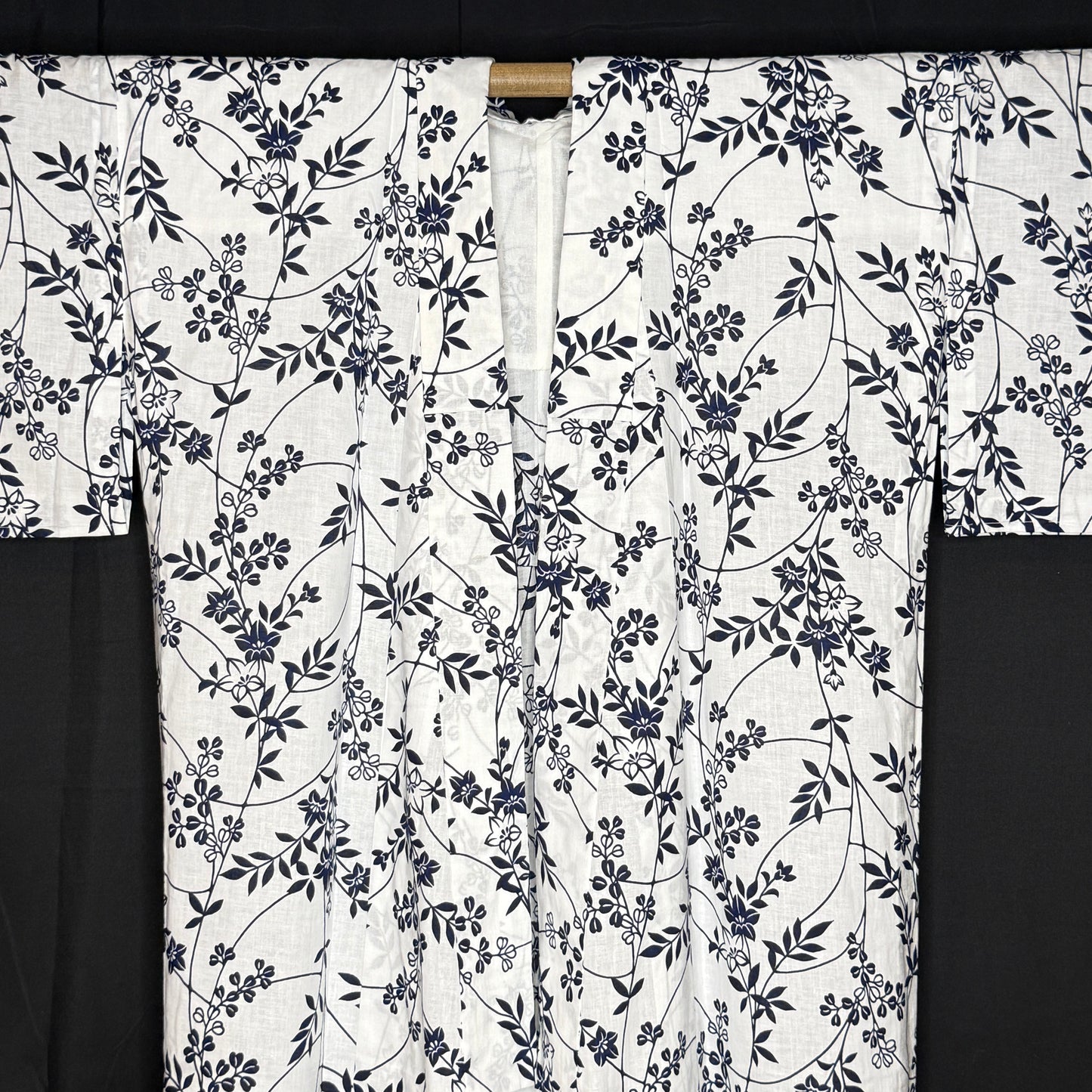 "Graceful Hagi" Vintage Japanese Yukata
