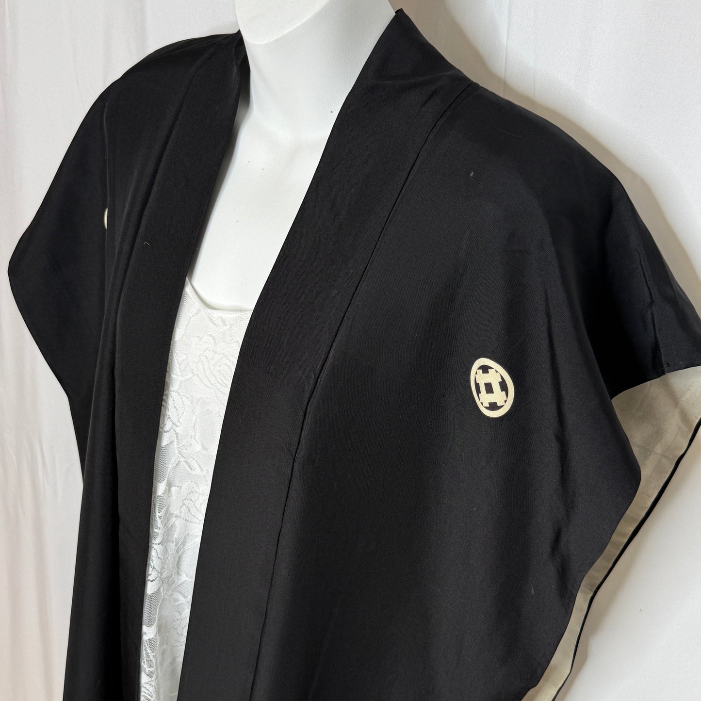 "Wellhead Crest" Japanique Tunic Vest