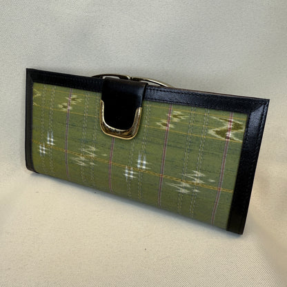 "Ryukyu Kasuri" Japanese Wallet