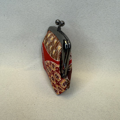 "Blossoms of Kaga" Japanese Clasp Coin Purse