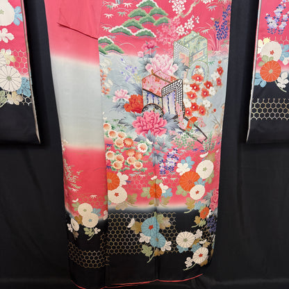 "Palace Coach" Vintage Furisode Kimono