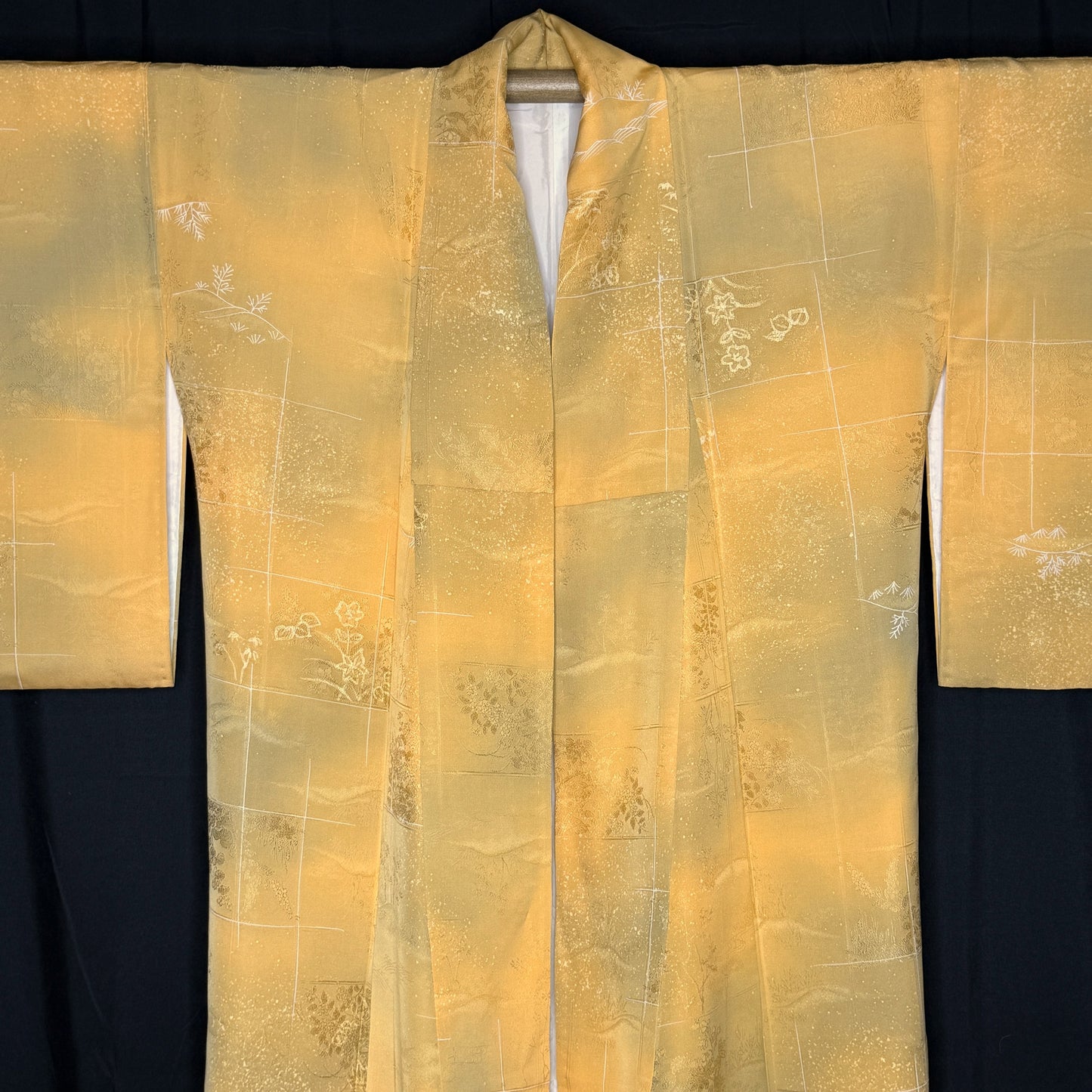 "Sunrise Mist" Vintage Woman's Kimono