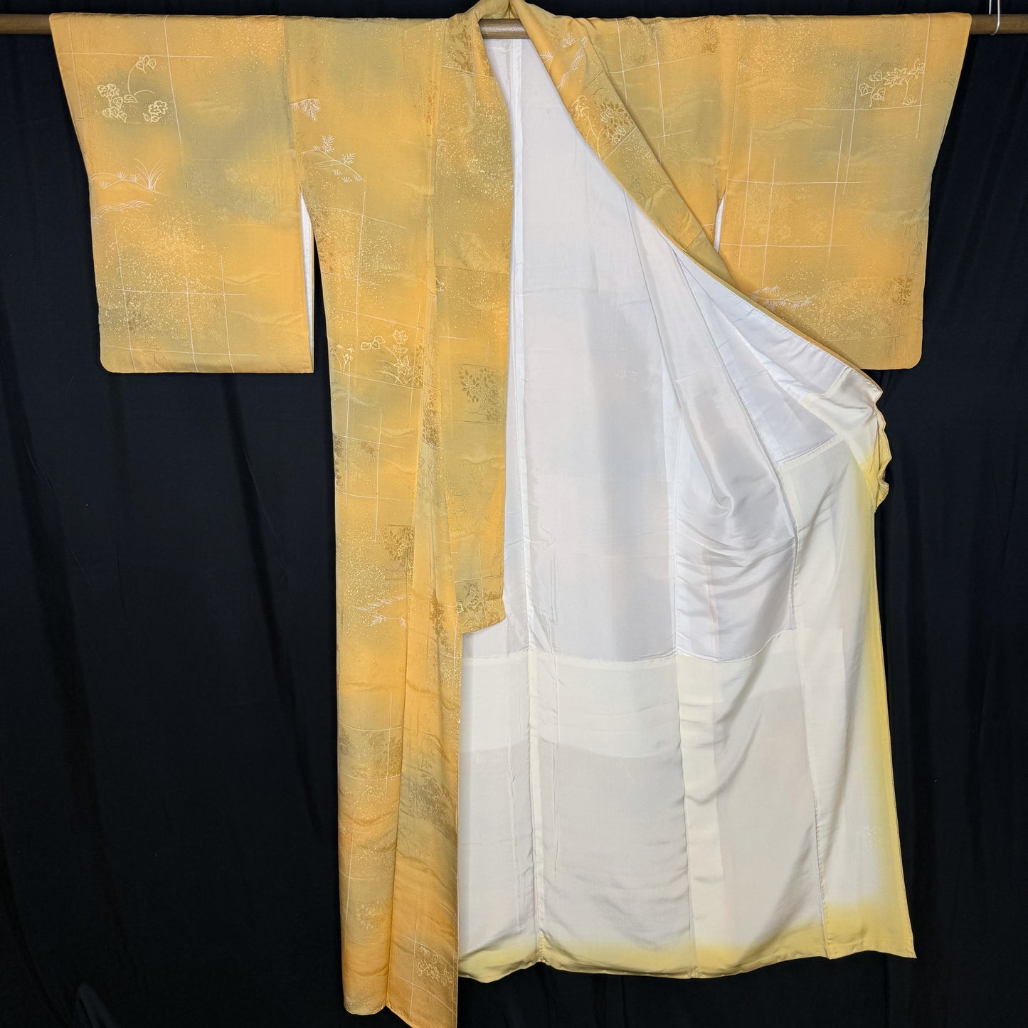 "Sunrise Mist" Vintage Woman's Kimono